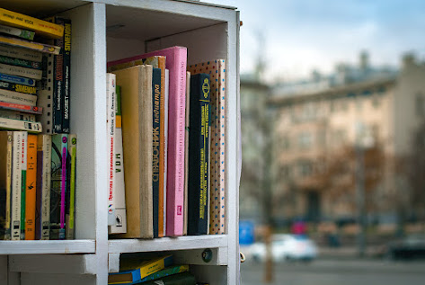 Book shelf