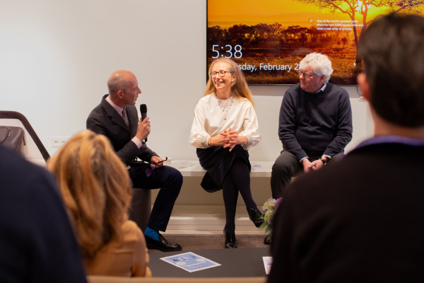 Fabio Ferrari, moderator of the session, speaking to Simona Zampa and Michel Gagnon during the session