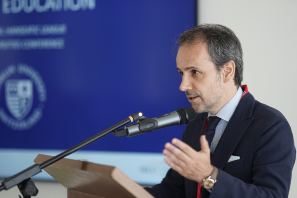President Samuel Martín-Barbero during his opening remarks