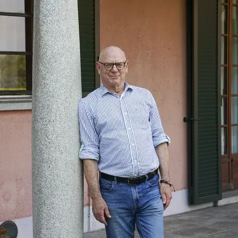 ahron-bregman